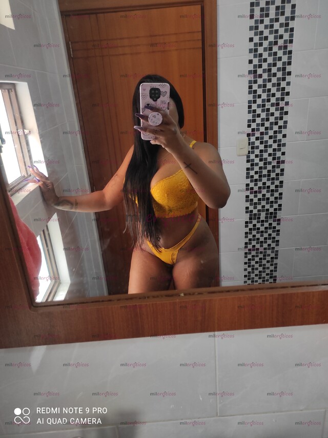 FOTOS DE LINDA NENA SUMISA CON MOVIMIENTO DE CADERAS ENLOQUECEDORES