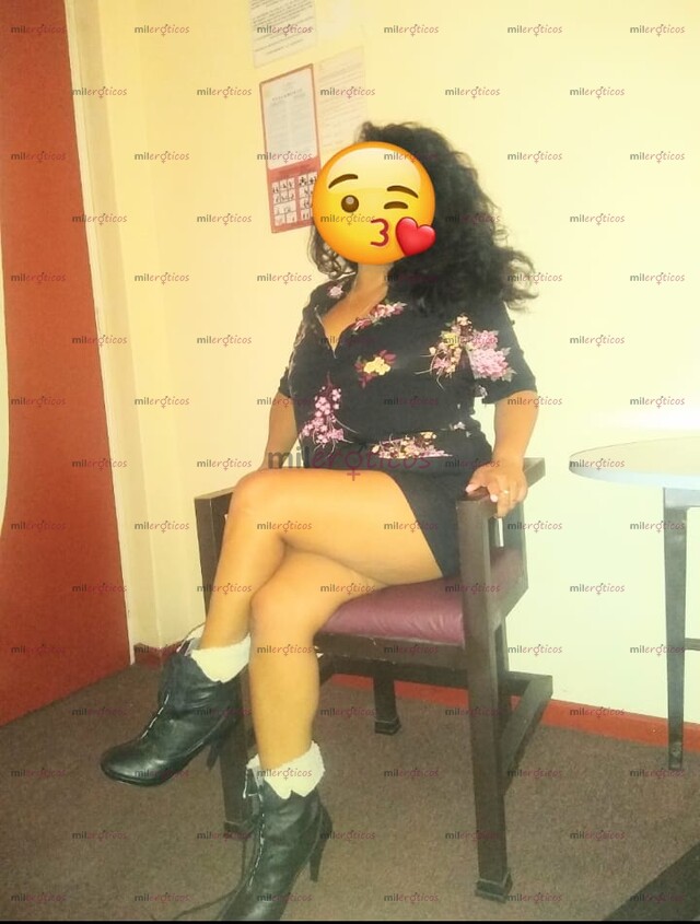 FOTOS DE DELEITARE CADA UNO DE TUS INSTINTOS MI REY ANDREA CALIENTE Y CACHONDA 24HRS