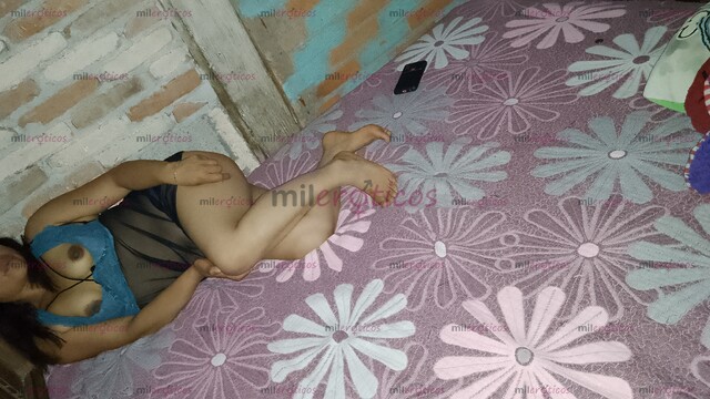 FOTOS DE HOLA AMORES SOY NUEVA EN ESTE AMBIENTE SOY SIMPÁTICA Y LO MÁS IMPORTANTE MUY CA