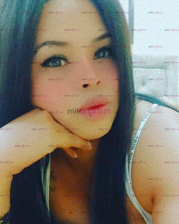 FOTOS DE HERMOSA KIM VELEZ DIOSA DE EBANO SEXUAL COMPLACIENTE VAGINA HUMEDA Y HOT