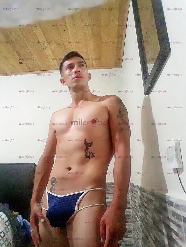 FOTOS DE ARRECHO VERSATIL FETICHISTA DESCOMPLICADO ..