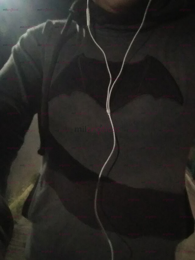 FOTOS DE CESAR... EMPEZANDO EN ESTE AMBIENTE! LISTO PARA COMPLACERTE