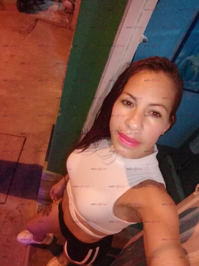 FOTOS DE HOLA MI AMOR SOY KARINA UNA HERMOSA FLACA PELIRROJA