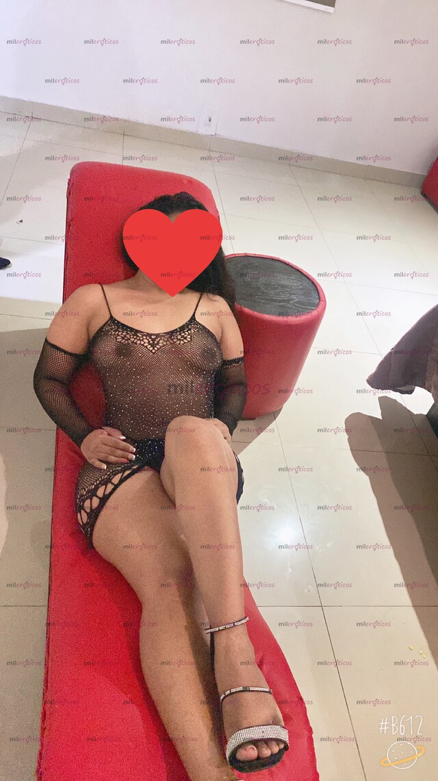 FOTOS DE MORENA DE FUEGO NALGONA MÁRCAME PAPI ESTOY DISPONIBLE