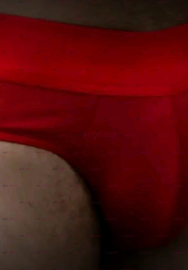 FOTOS DE COMPLACIENTE AGUANTADOR VERSATIL ALEGRE Y DIVERTIDO.