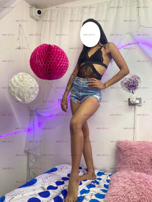 FOTOS DE DESLUMBRANTE JOVEN CON TODO NUEVECITO Y BIEN BONITO SOLO PARA TU PLACER