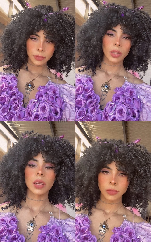 Hola soy mia tengo 21 anos colombianasiy una chica trans muy caliente me encanta el sexo y satisfacer a mis clientes en todo lo que deseen soy carinos...