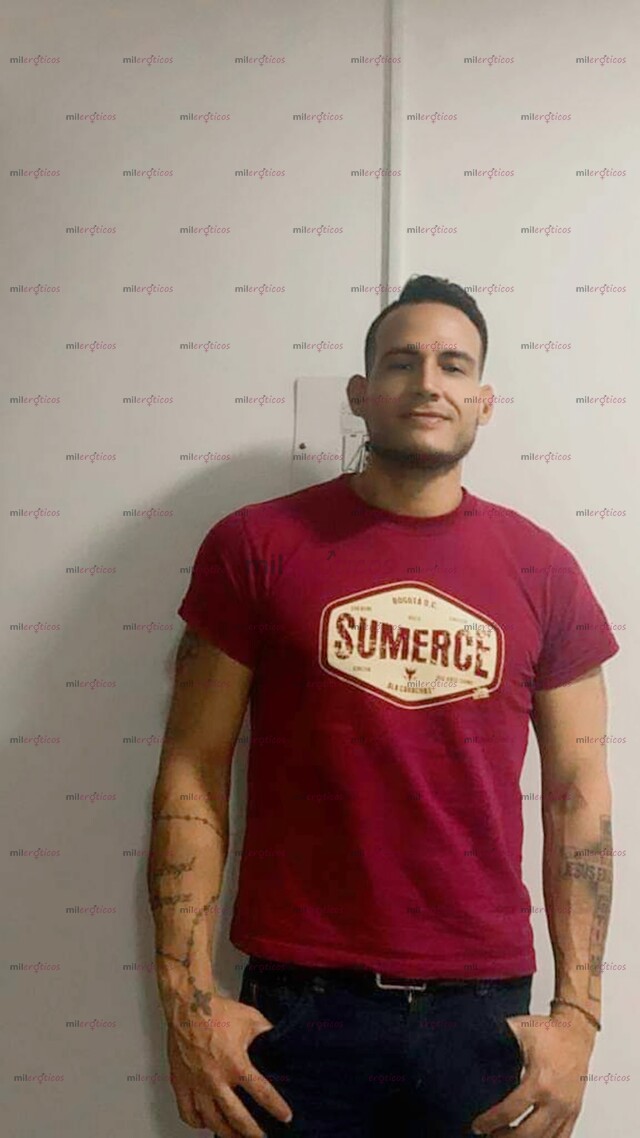 FOTOS DE DIEGO VERGON LECHERO LISTO PARA CONPLACERTE APARTAMENTO PRIVADO