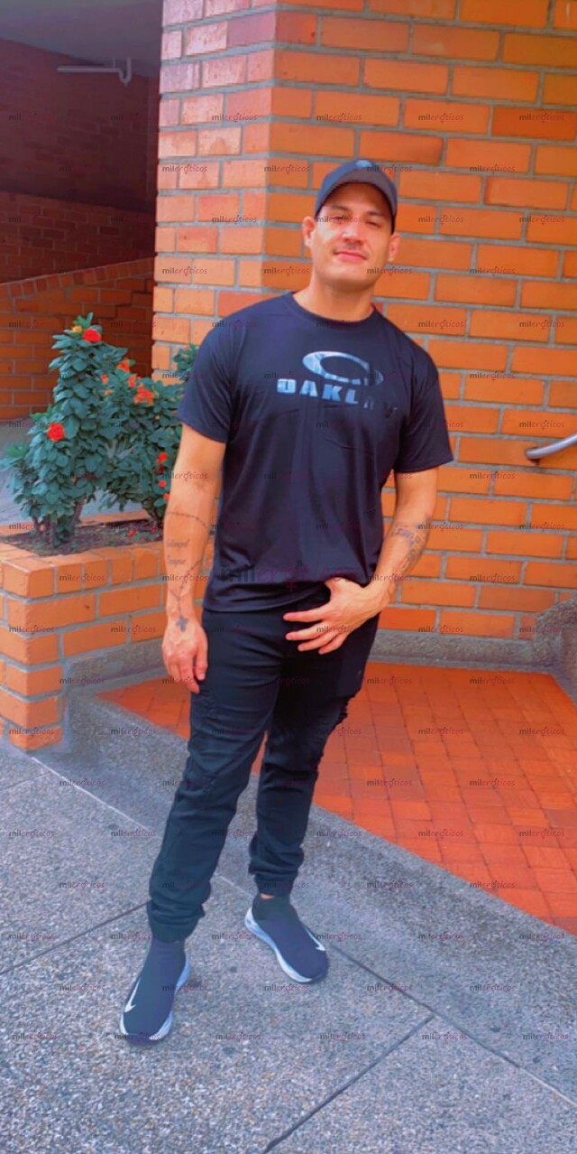 FOTOS DE DIEGO VERGON LECHERO LISTO PARA CONPLACERTE APARTAMENTO PRIVADO