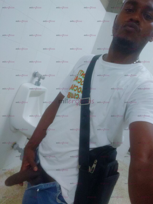 FOTOS DE NEGRO VERGON 22 CM DE UN MACHO DOMINANTE WHATSAPP3016975038
