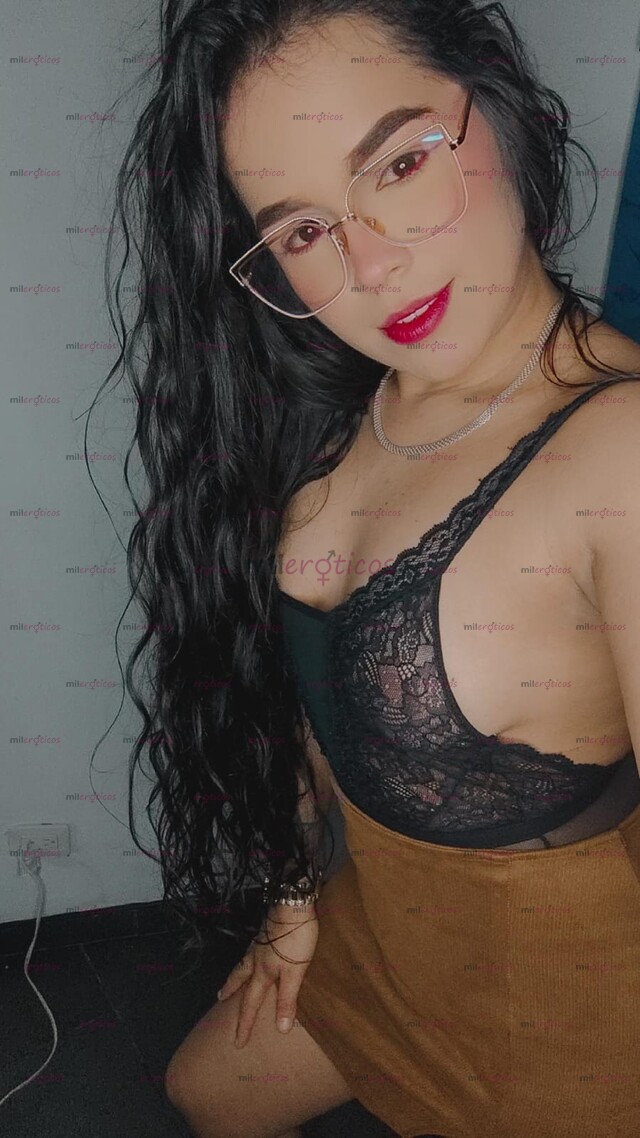 FOTOS DE ARDIENTE MAMASITA DELIRA DE PLACER .... EXCITANTE