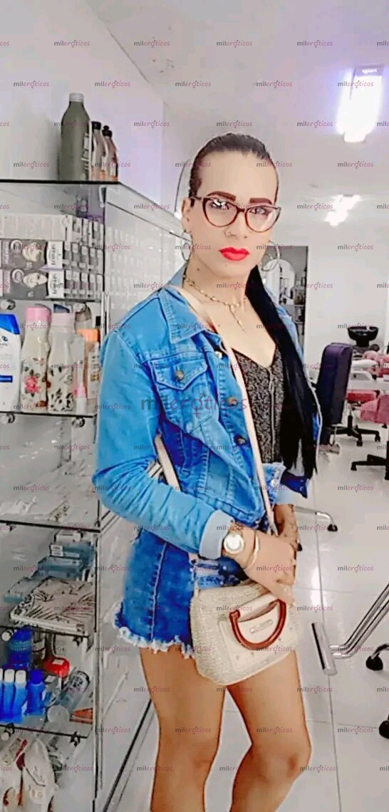 FOTOS DE HOLA MIS AMORES COMO ESTÁN SOY JHOANA UNA LINDA Y SEXI TRANS