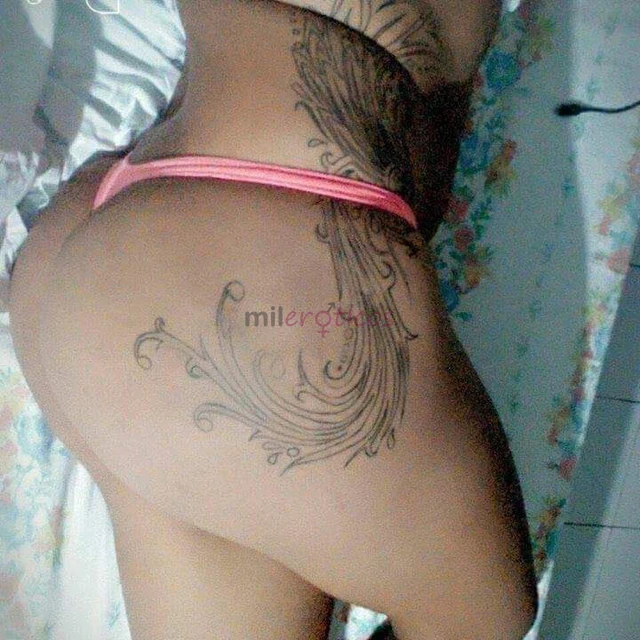 Morena 170 de altura 19 cm de dote cheio de leiteativa e passiva cabelos longo preto olhos castanhocheirosa educada simpatica depiladinhaaceito pix ca...
