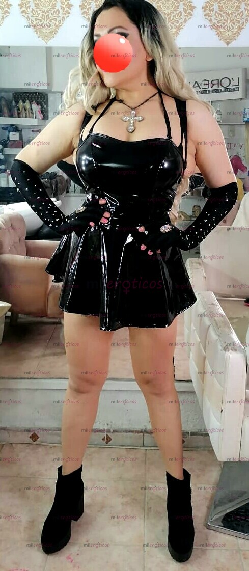 FOTOS DE TETONA CULONA TRANSEXUAL MUY SEXY CALIENTE