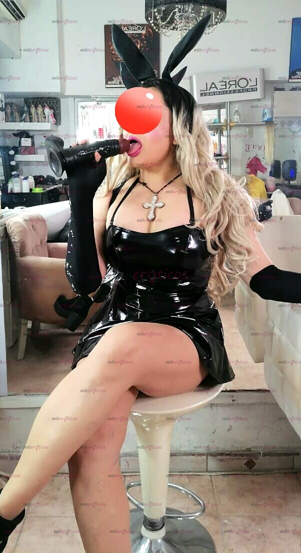 FOTOS DE TETONA CULONA TRANSEXUAL MUY SEXY CALIENTE