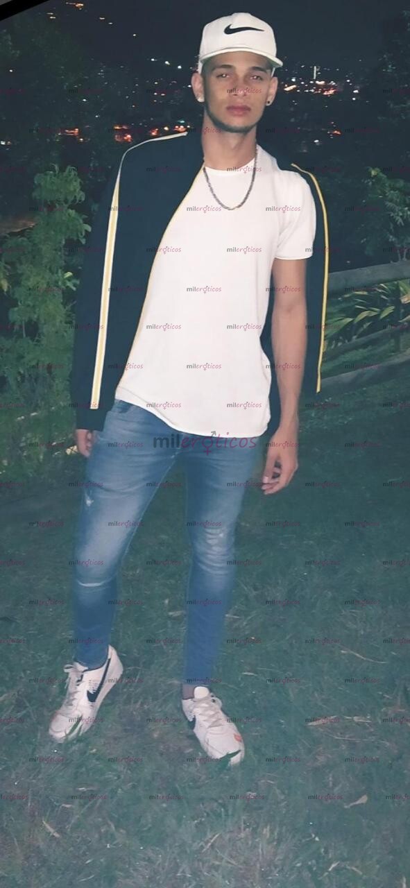 FOTOS DE FINO COMPLACIENTE 100 % MASCULINO. 21 CMS VERSATIL. CON SITIO PRIVADO