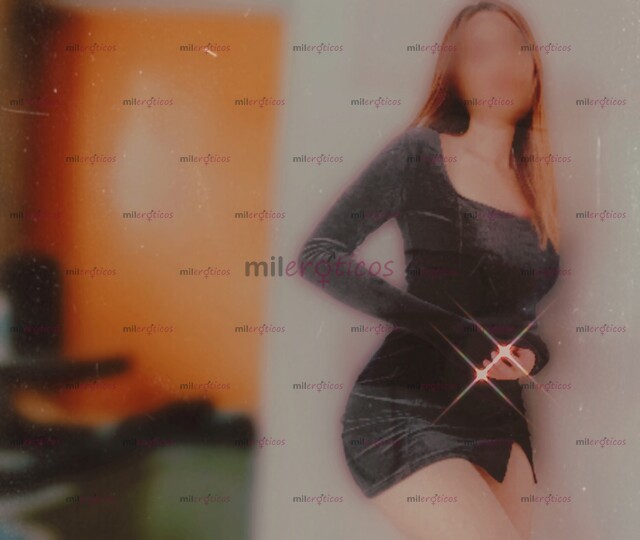 FOTOS DE RENI NALGONA Y MUY MUY CACHONDA SOLO PARA TI