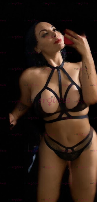 FOTOS DE HOLA SOY MONSE UNA CHICA MUY SENSUAL Y VOLUBTUOSA