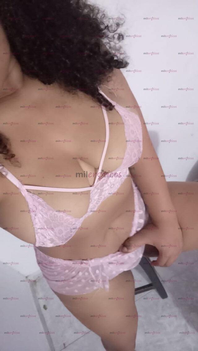 FOTOS DE MORENOTA BELLA COSTEÑA SUPER ARDIENTE COLA DE INFARTO Y TARDES BELLAS