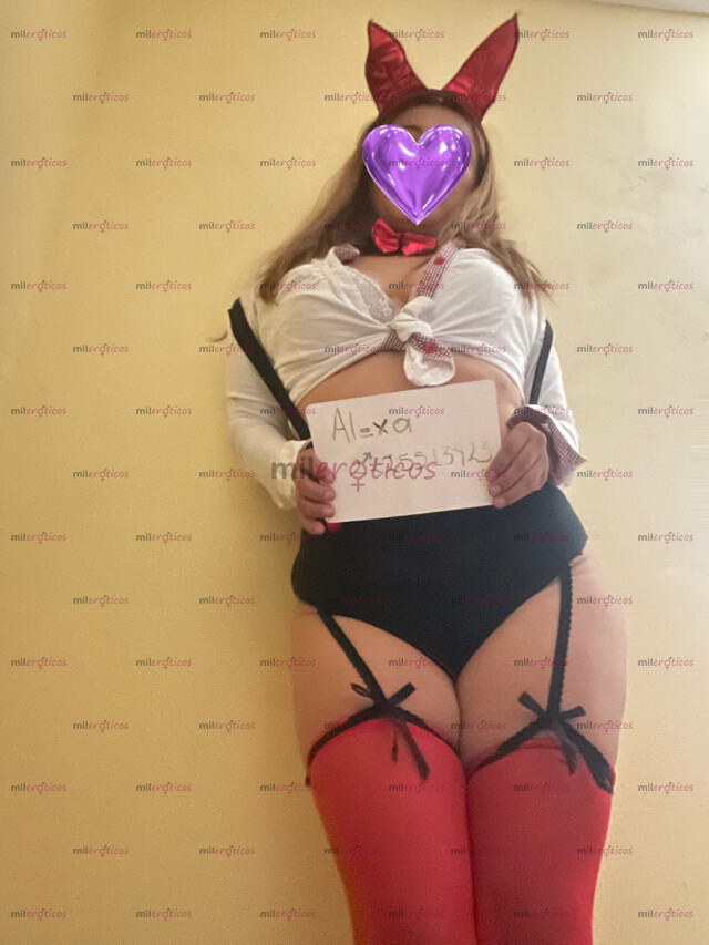 FOTOS DE AMOR QUIERO ESTAR SOBRE TI MOVIENDOME MUY RICO MMMM SOY ALEXA