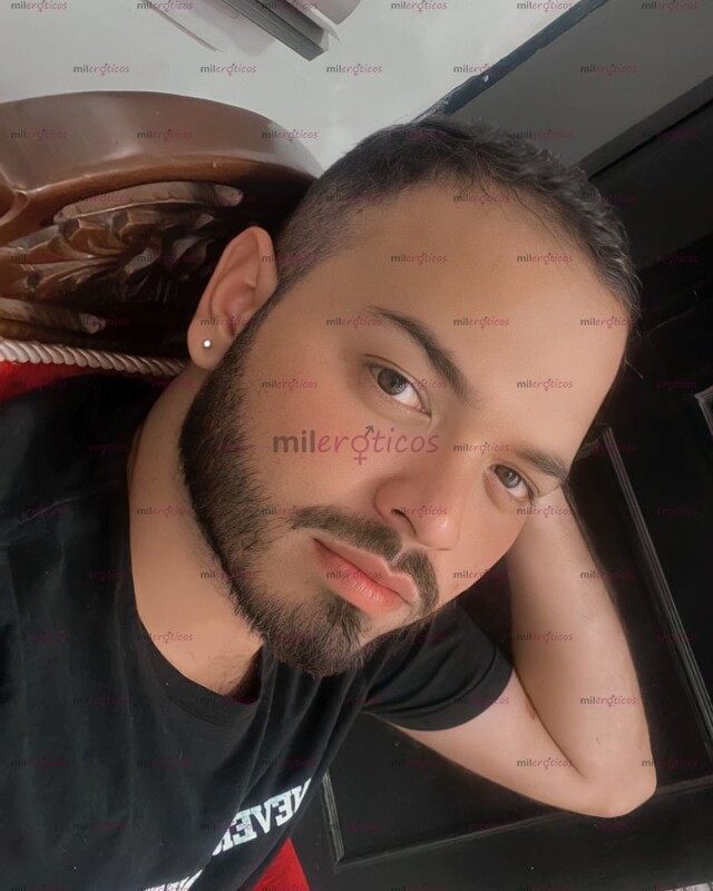 FOTOS DE JOVEN, PELUDO, VARONIL, MORBOSO, COMPLACIENTE Y PIERNON