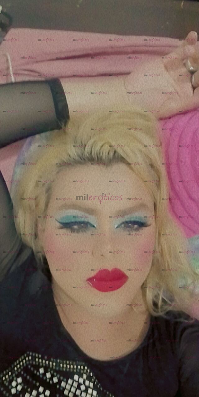 FOTOS DE CHICA VERSÁTIL LECHERA COMPLACIENTE AL MXIMO