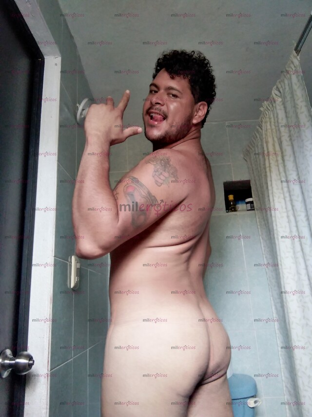 FOTOS DE DOMINANTE, VERSÁTIL, CALIENTE Y COMPLACIENTE.