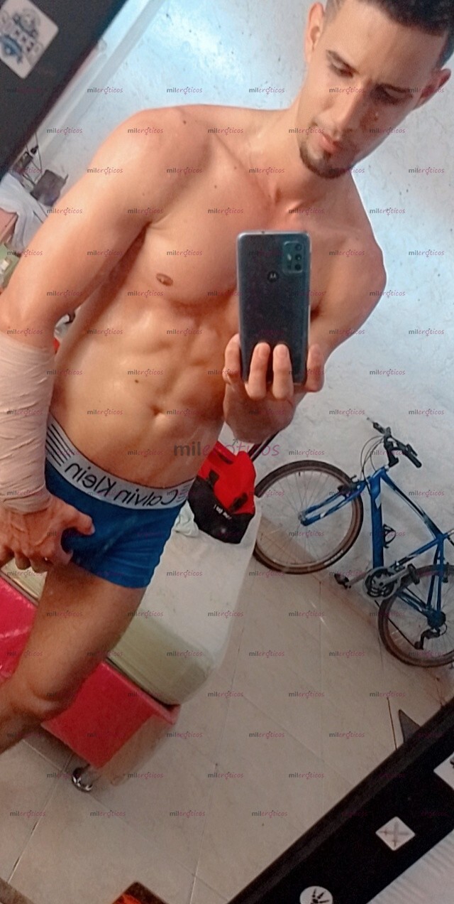 FOTOS DE PANA VENEZOLANO, AMIGABLE, FULL COMPLACIENTE, LECHERO, MUY VARONIL. HETEROSEXUAL