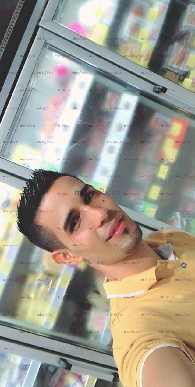 FOTOS DE PANA VENEZOLANO, AMIGABLE, FULL COMPLACIENTE, LECHERO, MUY VARONIL. HETEROSEXUAL