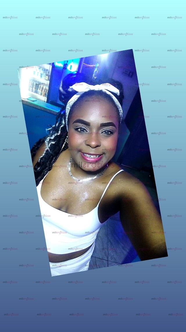 FOTOS DE SERVICIO DE LUJO CON HERMOSA MORENA SUPER COMPLACIENTE Y SUMISA SOLO DOMICILIOS