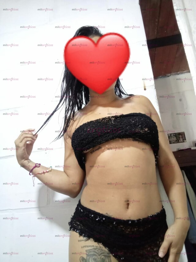 FOTOS DE LORENA HERMOSA FLACA SUPER COMPLACIENTE DOY TRATO DE NOVIOS BESOS CARICIAS