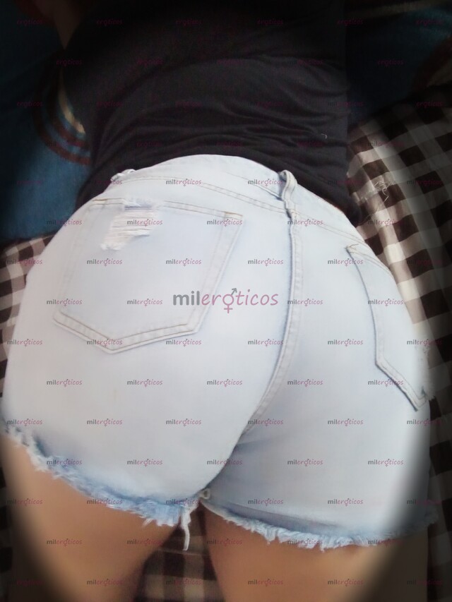 FOTOS DE KARINA 23 AÑITOS,HERMOSA NALGONA, INDEPENDIENTE, ADICTA AL SEXO!!!!!