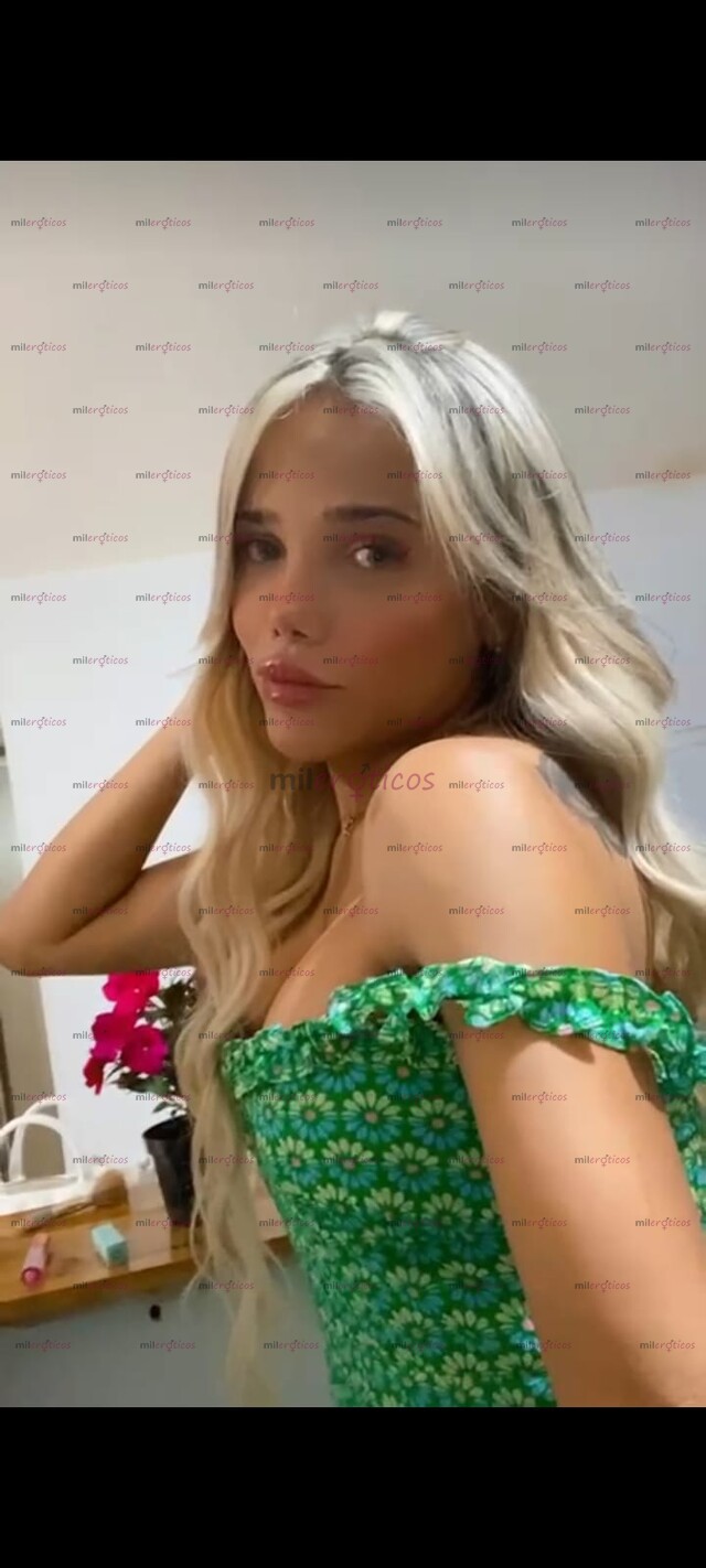 FOTOS DE VALERIE TU CHICA TRANS CALIENTE MUY GOLOSA