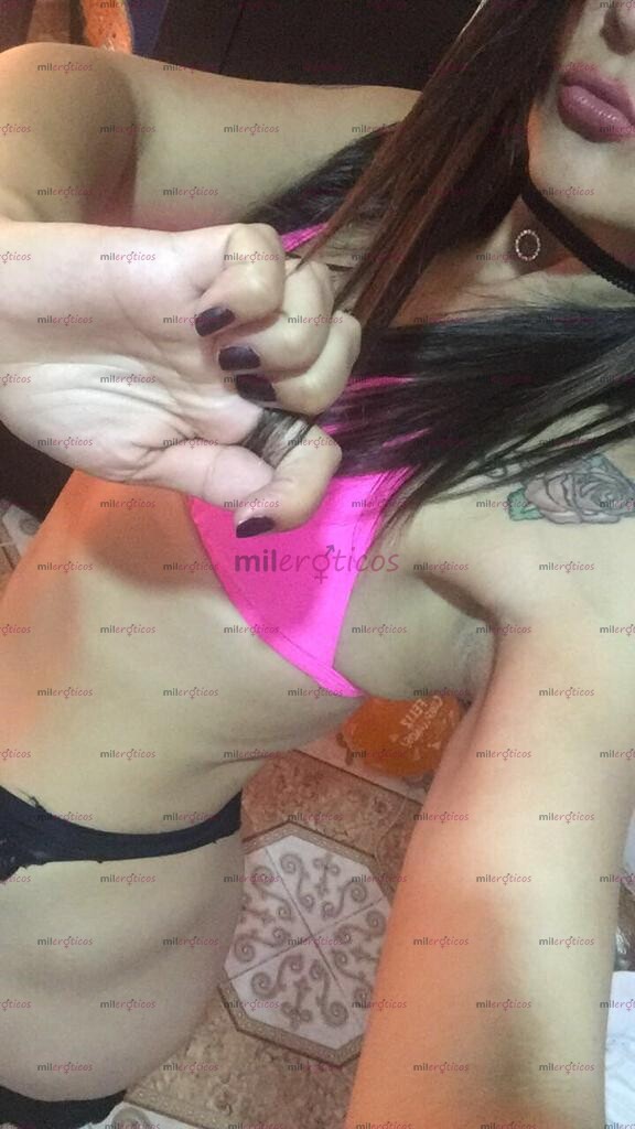 FOTOS DE ...VANESSA... CARIÑOSA... COMPLACIENTE....