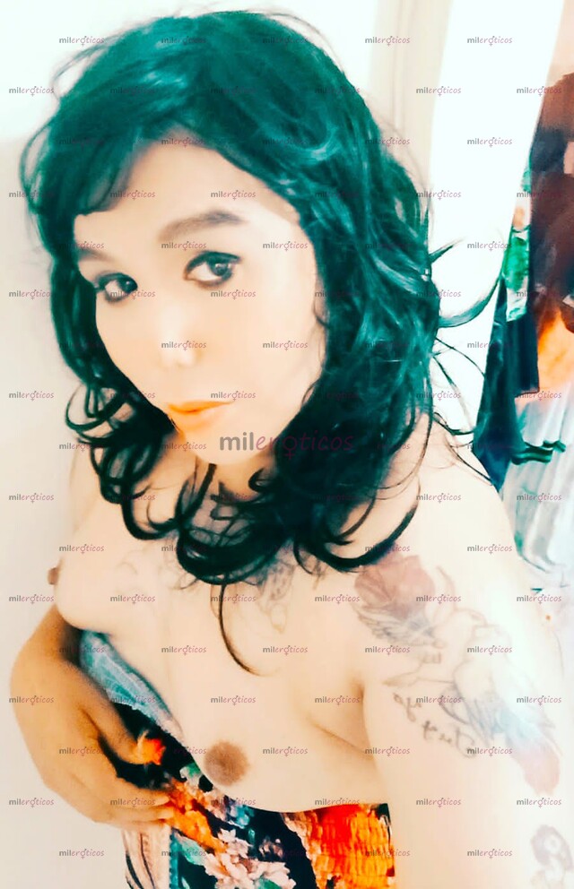 FOTOS DE INTERACTIVA CON RICA VERGA Y CARGADA DE LECHITA PARA TI!!