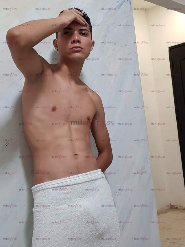 FOTOS DE CHUPO CULO FOLLO DURO EN VARIAS POSICIONES Y DOY LECHE