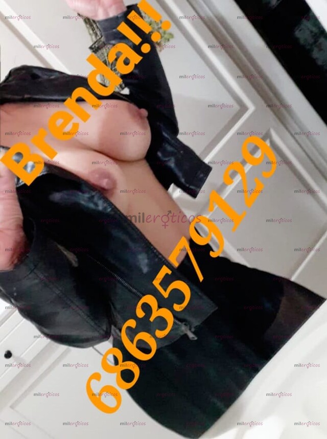 FOTOS DE BRENDA CARISMATICA CON LA MEJOR ACTITUD, SEXY E INDEPENDIENTE