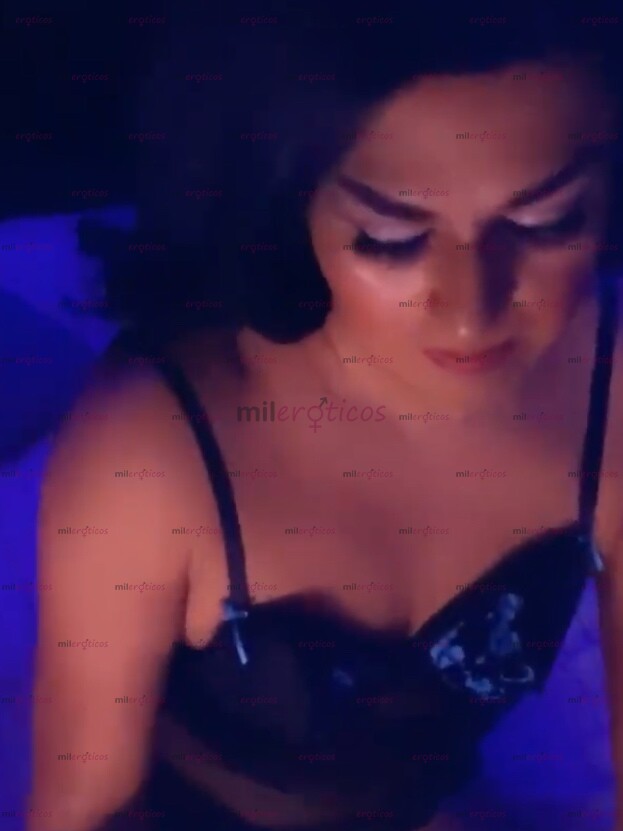 FOTOS DE TRAVESTI PIEL MORENA SEXY Y SÚPER ARDIENTE