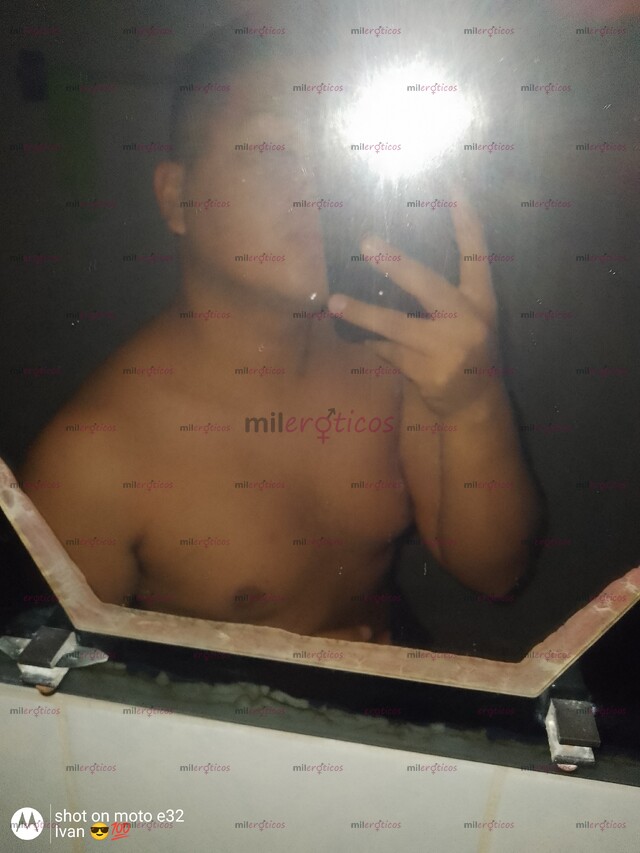 FOTOS DE IVAN 24 AÑOS CHAVO VERSÁTIL ME GUSTA TODO TIPO NO ME CIERRO A NADA.