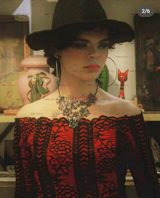 FOTOS DE PONME EN CUATRO Y HAZME TUYA. SOY COMPLACIENTE Y CALIENTE