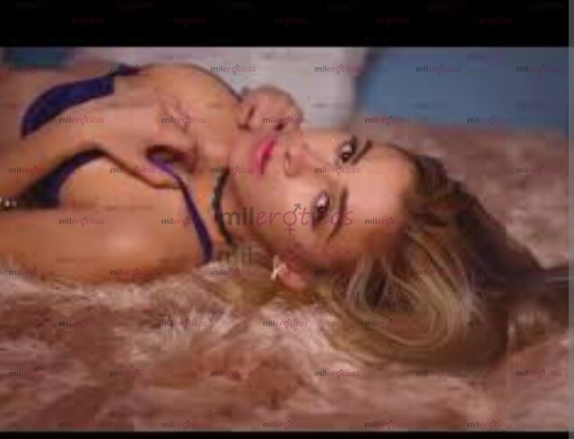 FOTOS DE CANDY!! MONA ESTRECHITA CON GANAS DE JUGAR .. SIN LÍMITES ...