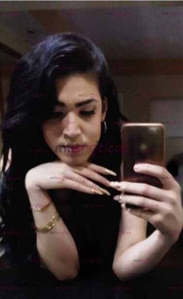 FOTOS DE MEGAN. LA TRANSEXUAL CON 18 CM DE PENE PARA TI