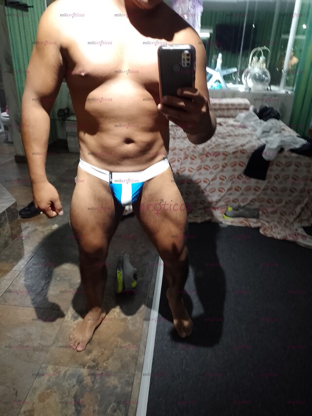 FOTOS DE MORENO ATLÉTICO CALIENTE ,ME ADAPTO ATU FANTASÍA SEXUAL