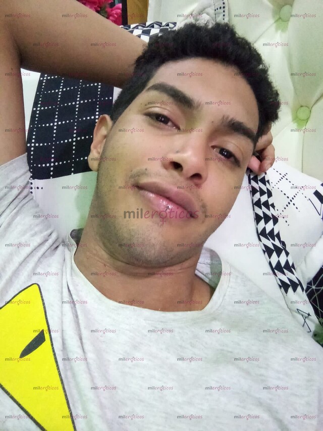 FOTOS DE HOLA ME LLAMO LEONARDO CHICO COMPLACIENTE VERSÁTIL CON BUENA VERGA