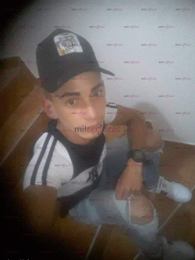 FOTOS DE JUSTIN POLLITO DE 22 AÑOS FULL COMPLACIENTE MORBOSO