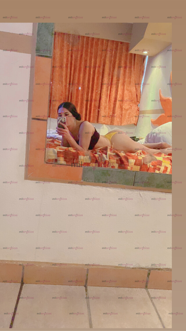 FOTOS DE FLAQUITA GUAPA Y CALIENTE DISPONIBLE PARA TI