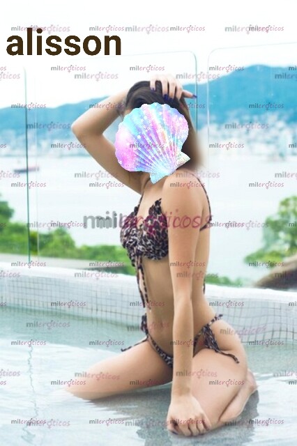 FOTOS DE DE PASO ARRECHITA PARA TI . CON RICOS MOVIMIENTOS DE CADERA