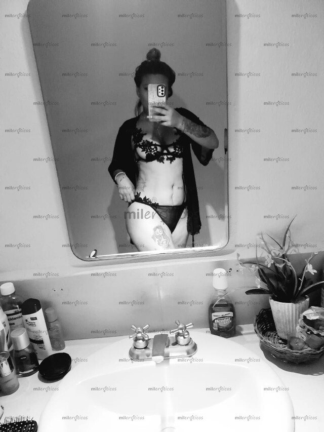 FOTOS DE SOFIA DISPUESTA A COMPLACER CUALQUIER FANTASÍA