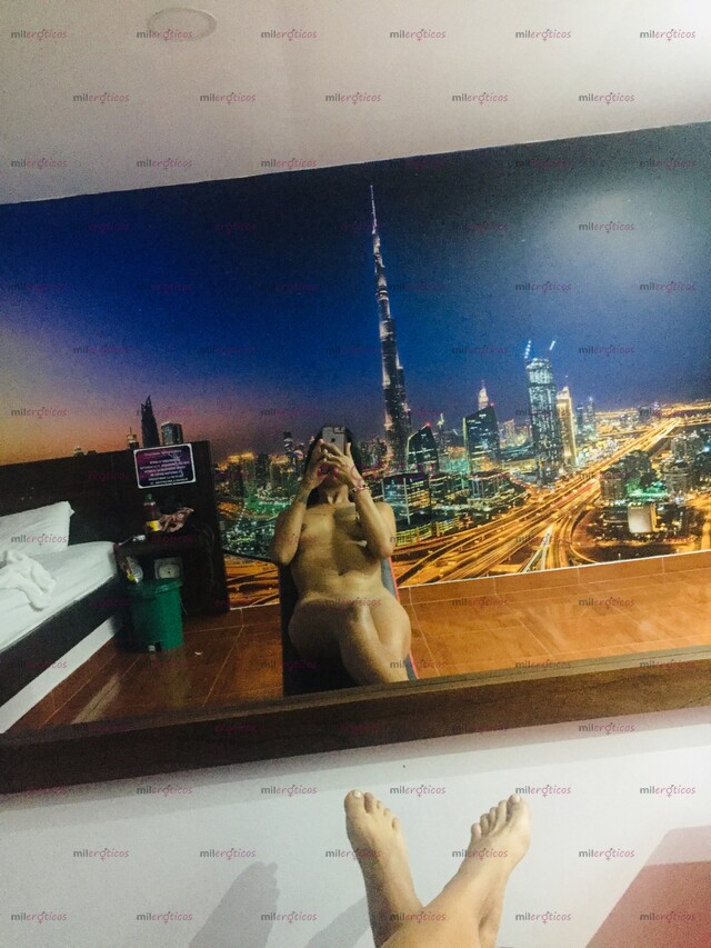 FOTOS DE MIA ANTHONELLA 23 AÑOS JOBEN BONITA COMPLACIENTE