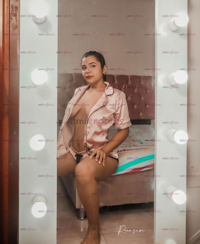 FOTOS DE MONICA SEXY VIP RECIEN LLEGADA DISPONIBLE CON SITIO